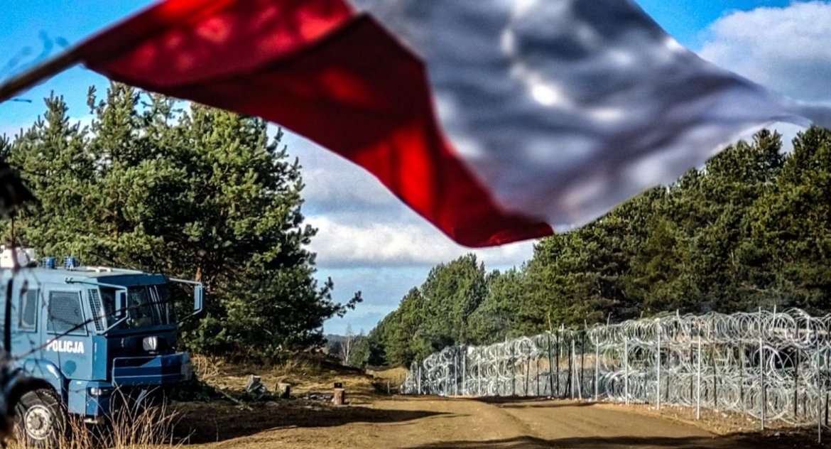 Zdjęcie zasieków pod granicą polsko - białoruską/ Podlaska Policja