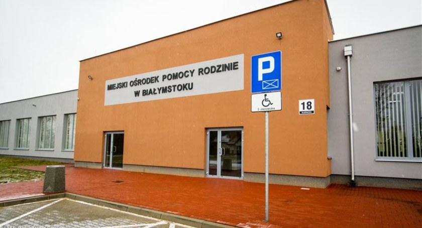 Zdjęcie siedziby MOPR w Białymstoku/ DDB