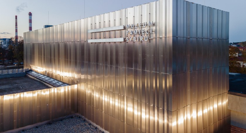 Zdjęcie budynku Muzeum Pamięci Sybiru