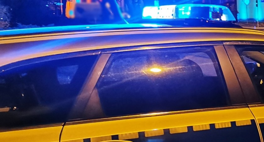 Zdjęcie policyjnego radiowozu/ podlaska.policja.gov.pl