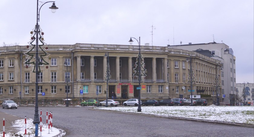 Zdjęcie budynku UwB / Foto: Łukasz Nowicki, UwB
