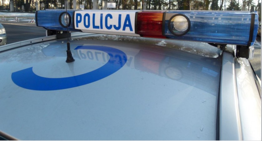 Zdjęcie radiowozu policyjnego/ podlaska.policja.gov.pl