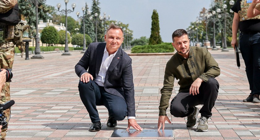 Zdjęcie prezydenta Andrzeja Dudy i Wołodymyra Zełeńskiego/ prezydent.pl
