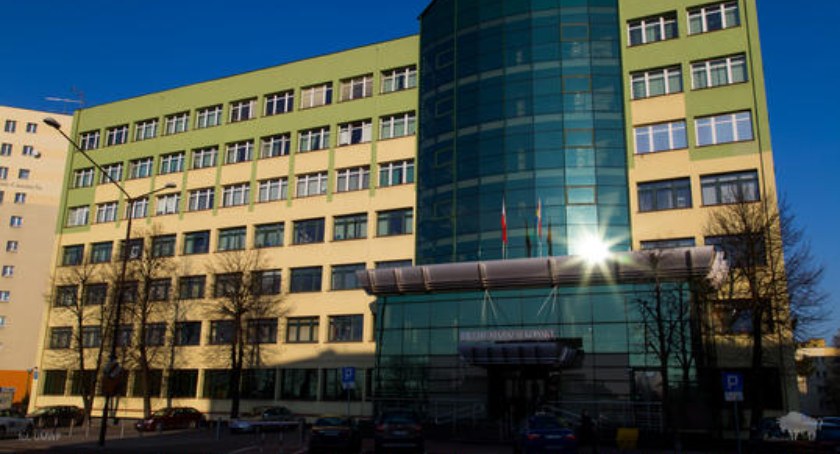 Zdjęcie budynku Urzędu Marszałkowskiego Województwa Podlaskiego/ podlaskie.eu