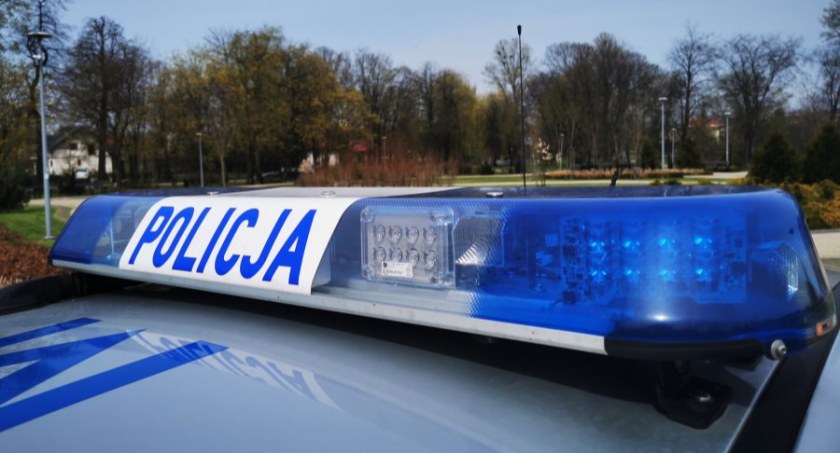 Zdjęcie radiowozu policyjnego/ podlaska.policja.gov.pl
