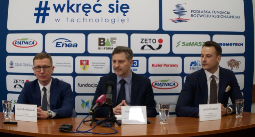 Zdjęcie z konferencji prasowej w Podlaskiej Fundacji Rozwoju Regionalnego / Foto: PFRR