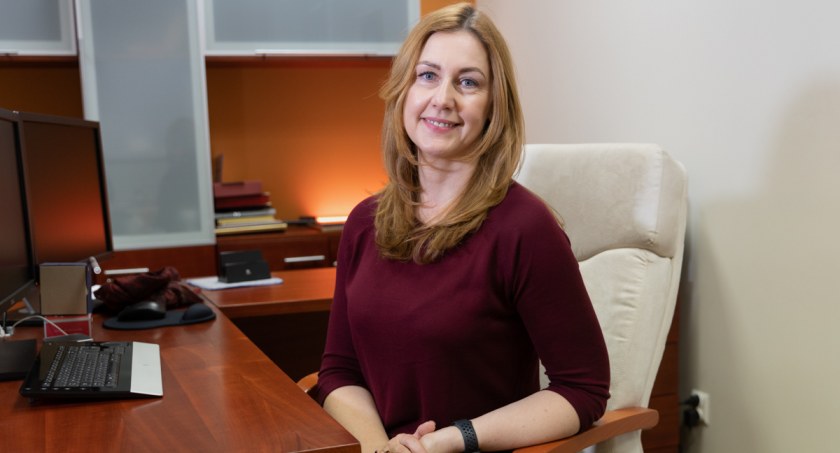 Zdjęcie dr Moniki Walickiej z Wydziału Inżynierii Zarządzania PB/ Dariusz Piekut PB