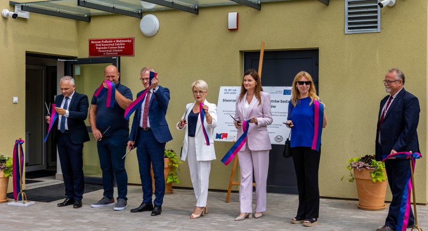 Zdjęcie z otwarcia Centrum Badań i Konserwacji Zabytków Muzeum Podlaskiego/ podlaskie.eu