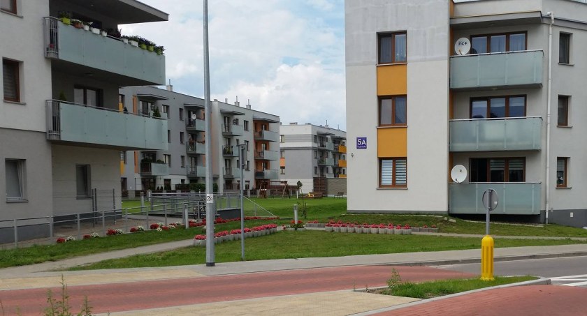 Zdjęcie bloków mieszkalnych w Białymstoku/ DDB
