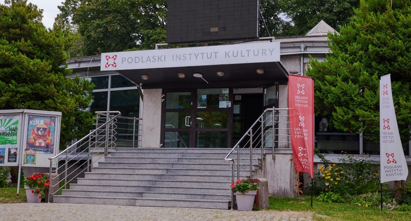 Zdjęcie budynku Podlaskiego Instytutu Kultury/ podlaskie.eu