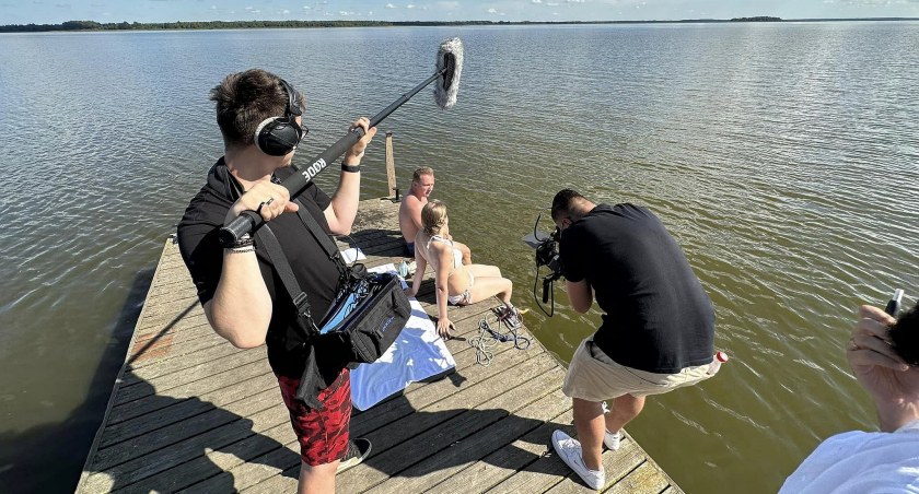 Zdjęcie z planu filmowego nad Siemianówką