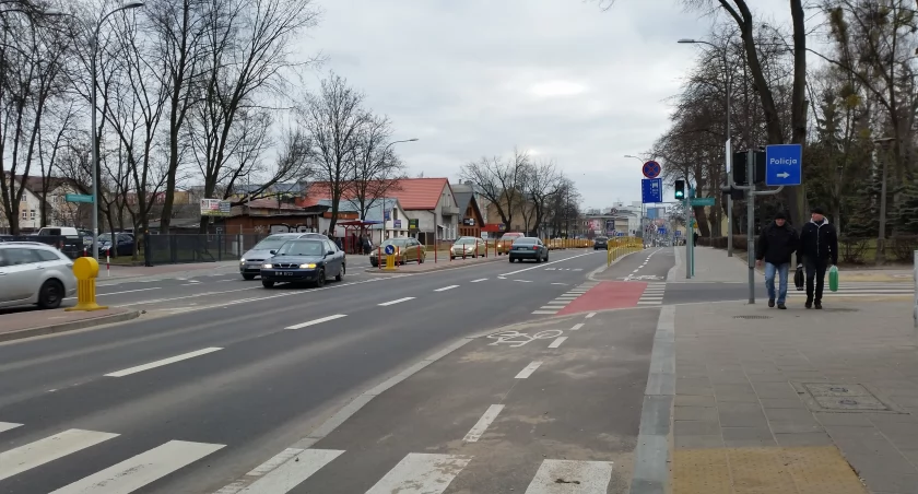 Zdjęcie samochodów na ulicy w Białymstoku/ DDB
