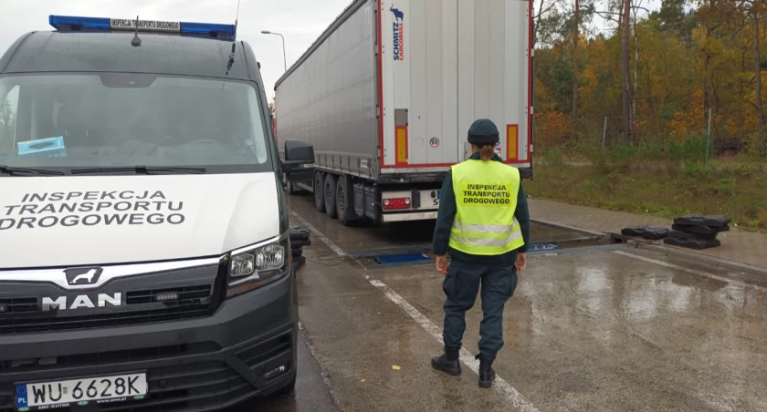 Zdjęcie z kontroli inspektorów ITD/ WITD