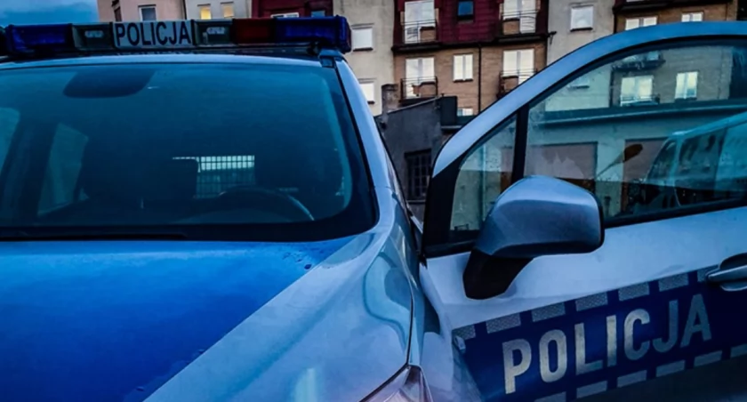 Zdjęcie policyjnego radiowozu/ podlaska.policja.gov.pl