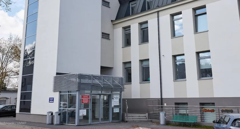 Zdjęcie budynku szpitala/ podlaskie.eu
