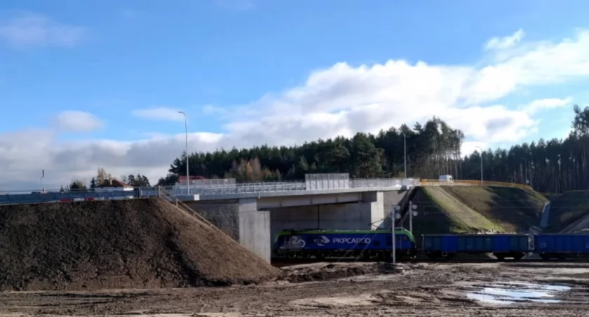 Zdjęcie nowego wiaduktu / Foto: Tomasz Łotowski, PKP PLK