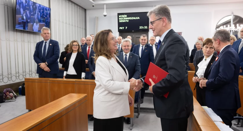 Zdjęcie Macieja Żywno i Małgorzaty Kidawy-Błońskiej w Senacie RP/ Twitter.com Senat RP