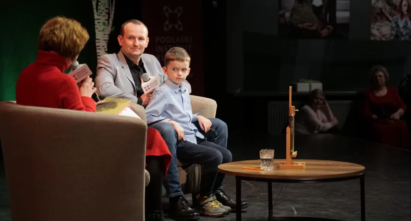 Zdjęcie Mariusza Góry podczas spotkania autorskiego w Spodkach PIK/ PIK