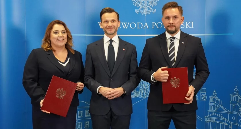 Zdjęcie wojewody podlaskiego i wicewojewodów/ PUW