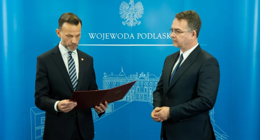 Wojewoda Jacek Brzozowski (z lewej) i Adam Musiuk / Foto: PUW