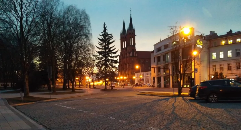 Zdjęcie kościoła farnego w Białymstoku/ DDB