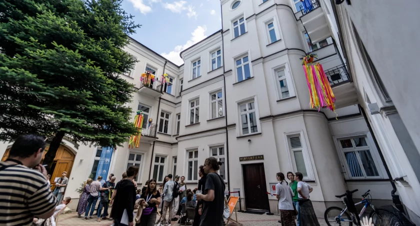 Zdjęcie studentów Akademii Teatralnej/ Tomasz Pienicki