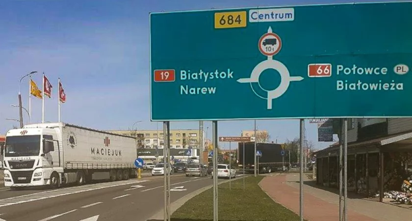 Zdjęcie tablicy informacyjnej w Bielsku Podlaskim/ GDDKiA