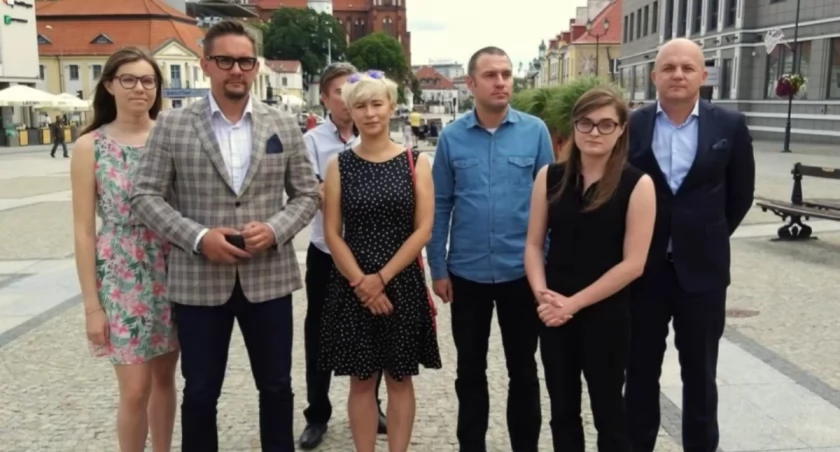 Zdjęcie przedstawicieli Lewicy Razem, Sojuszu Lewicy Demokratycznej i Wiosny / Foto: Lewica Razem