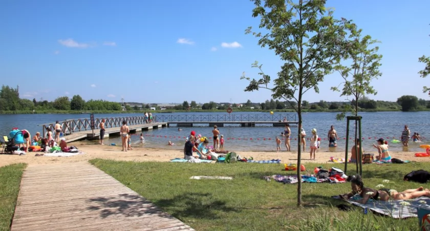 Zdjęcie Plaży Dojlidy i plażowiczów/ bialystok.pl