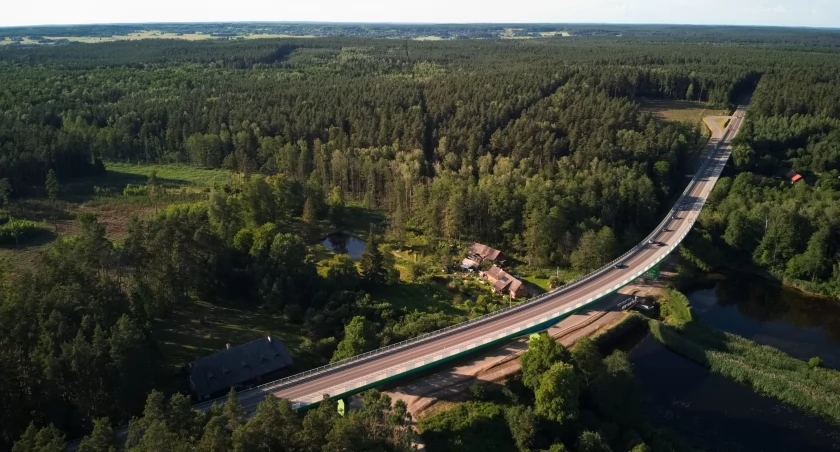 Zdjęcie drogi i estakady w województwie podlaskim/ DDB