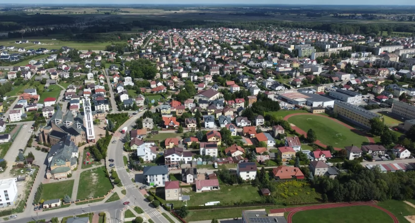 Zdjęcie budynków mieszkalnych z lotu ptaka/ DDB