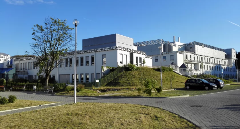 Zdjęcie budynków UwB na kampusie/ DDB