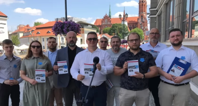 Zdjęcie z konferencji prasowej Ruchu Narodowego / Konfederacji