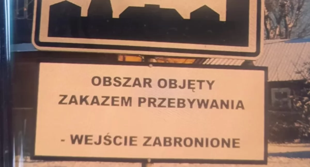 Zdjęcie tablicy ostrzegającej o zakazie wejścia/ Twitter.com Straż Graniczna