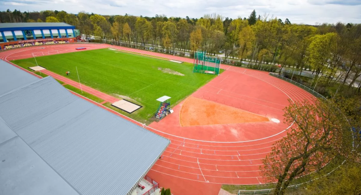Zdjęcie stadionu lekkoatletycznego w Białymstoku/ podlaskie.eu