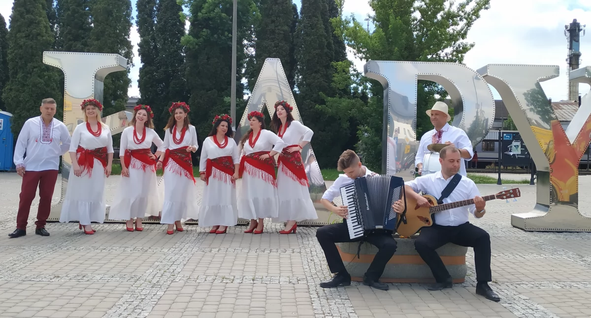 Zdjęcie zespołu „…kolej na Łapianki!