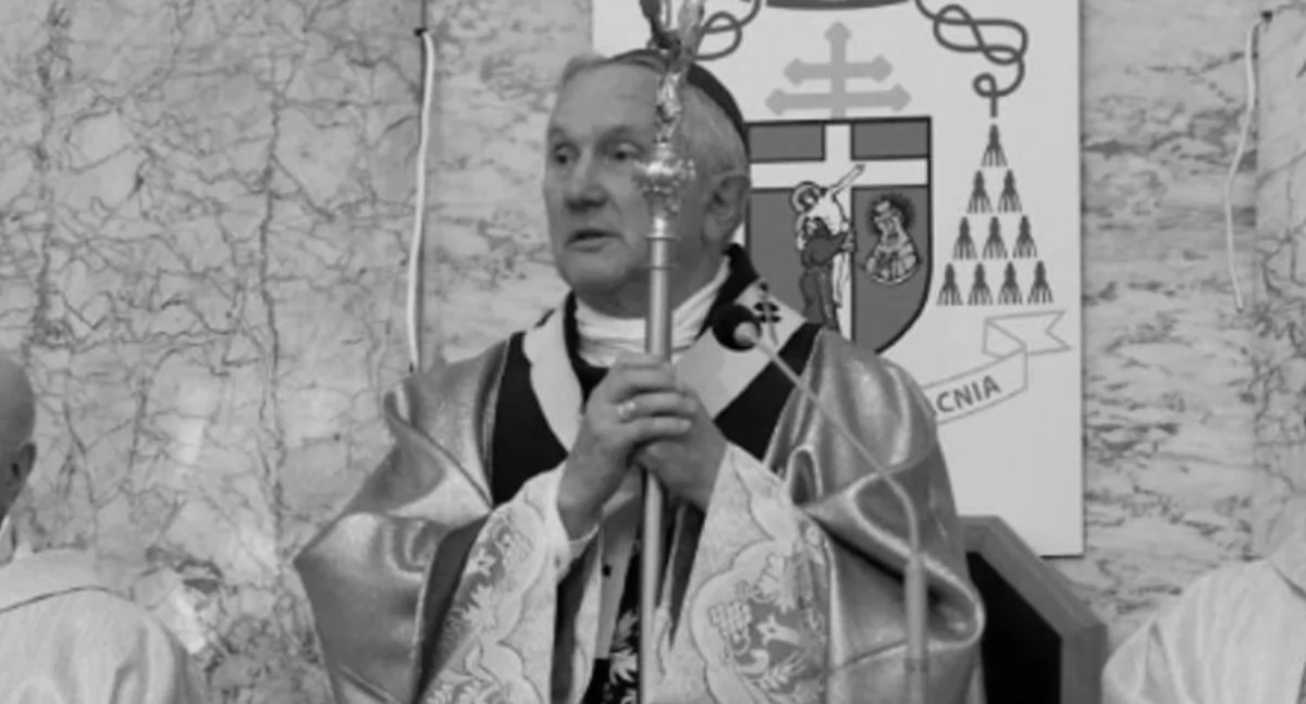 Zdjęcie arcybiskupa seniora Edwarda Ozorowskiego/ archibial.pl
