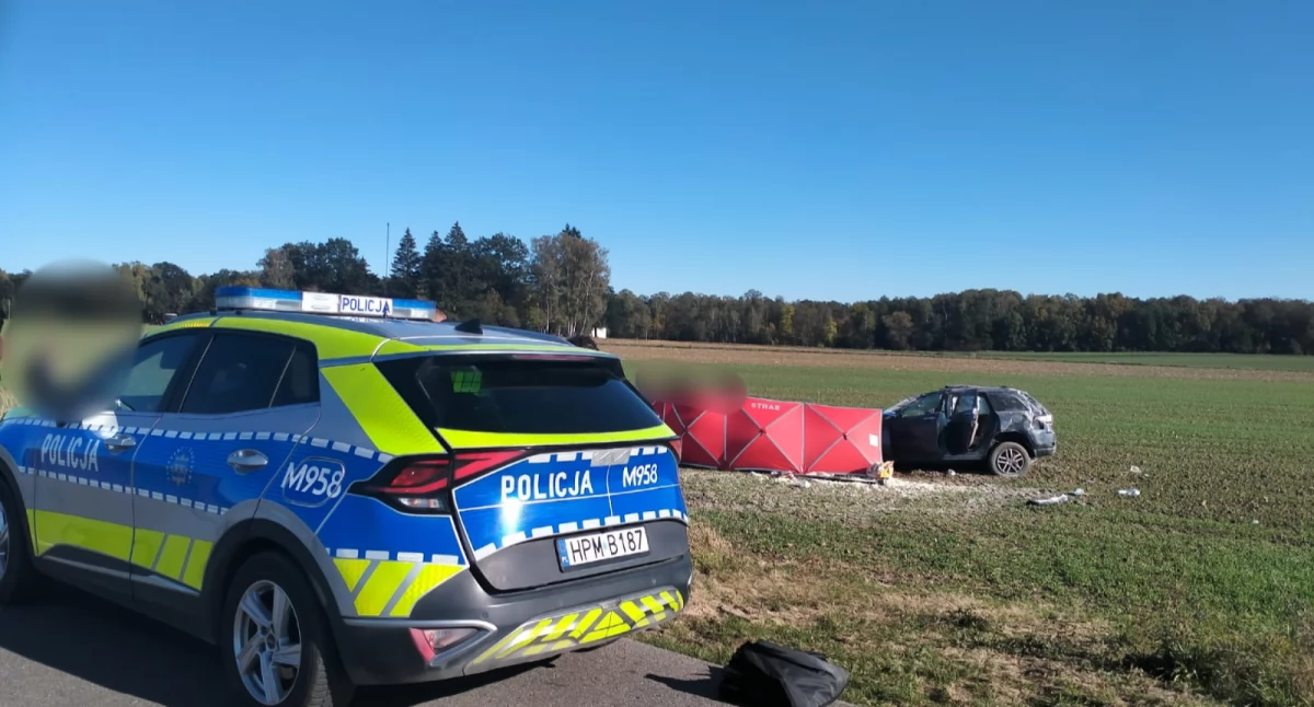 Zdjęcie wypadku samochodowego/ podlaska.policja.gov.pl