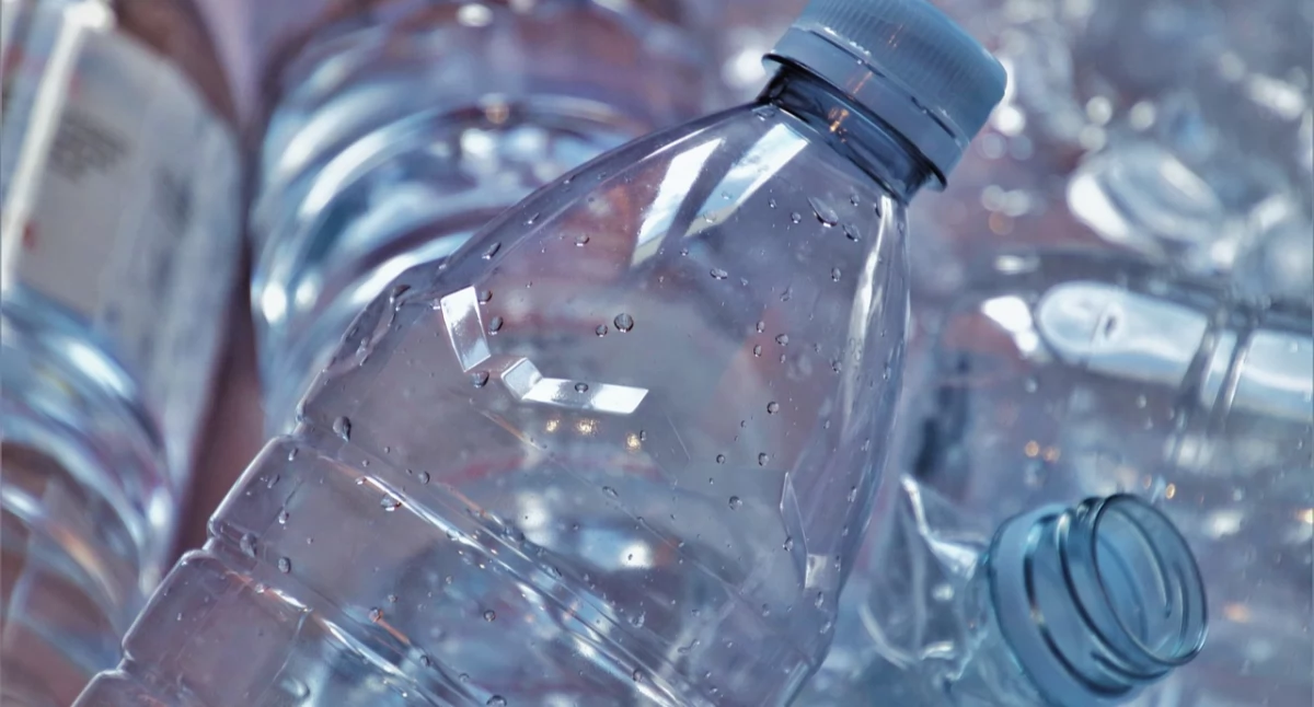 Zdjęcie plastikowych butelek/ Pixabay.com