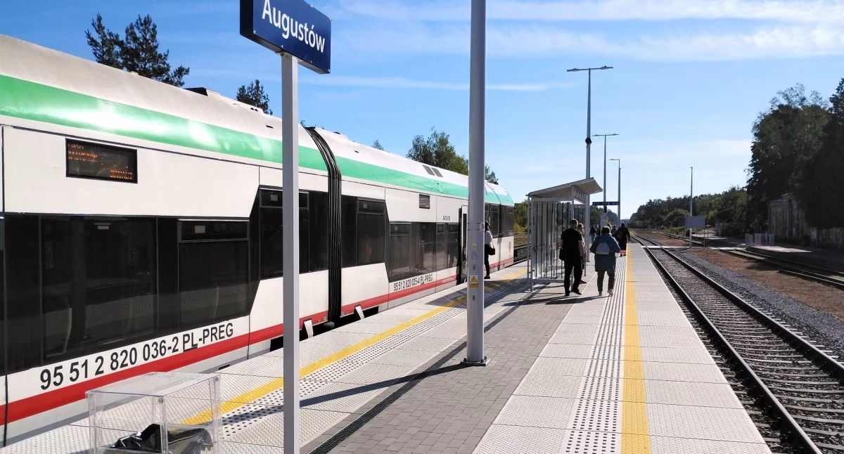 Zdjęcie pociągu na stacji kolejowej w Augustowie/ PKP PLK