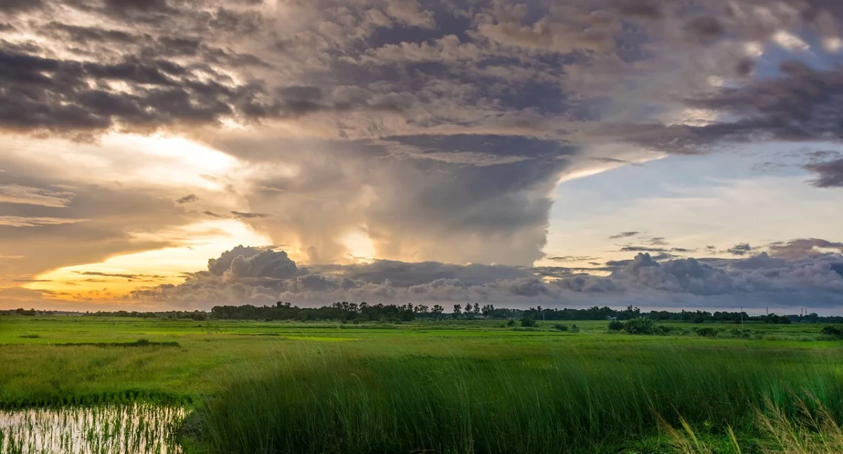 Zdjęcie tworzącego się huraganu/ Pixabay.com