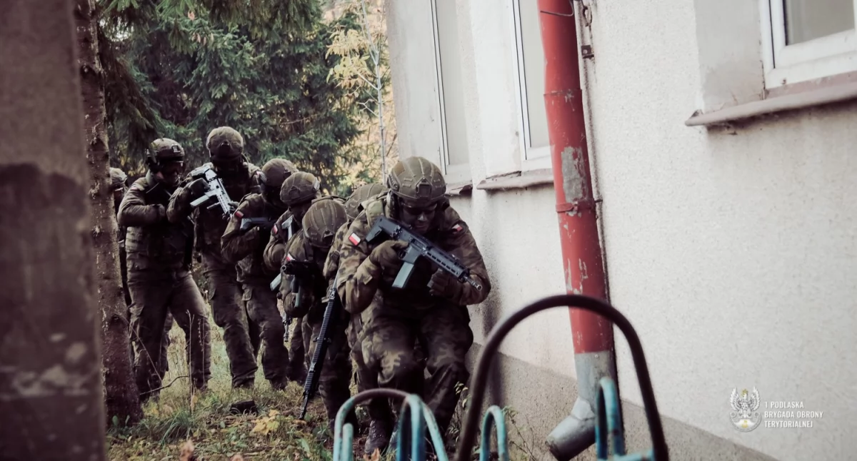 Zdjęcie terytorialsów podczas szkolenia/ 1PBOT