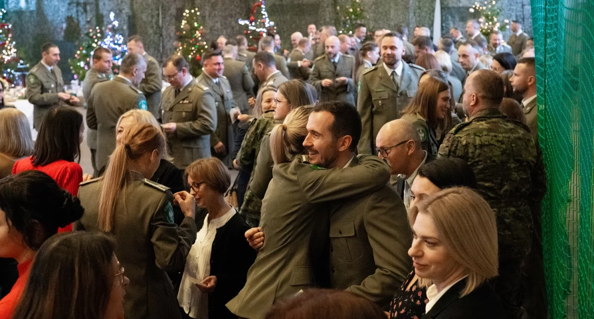 Zdjęcie ze spotkania opłatkowego w Straży Granicznej/ SG