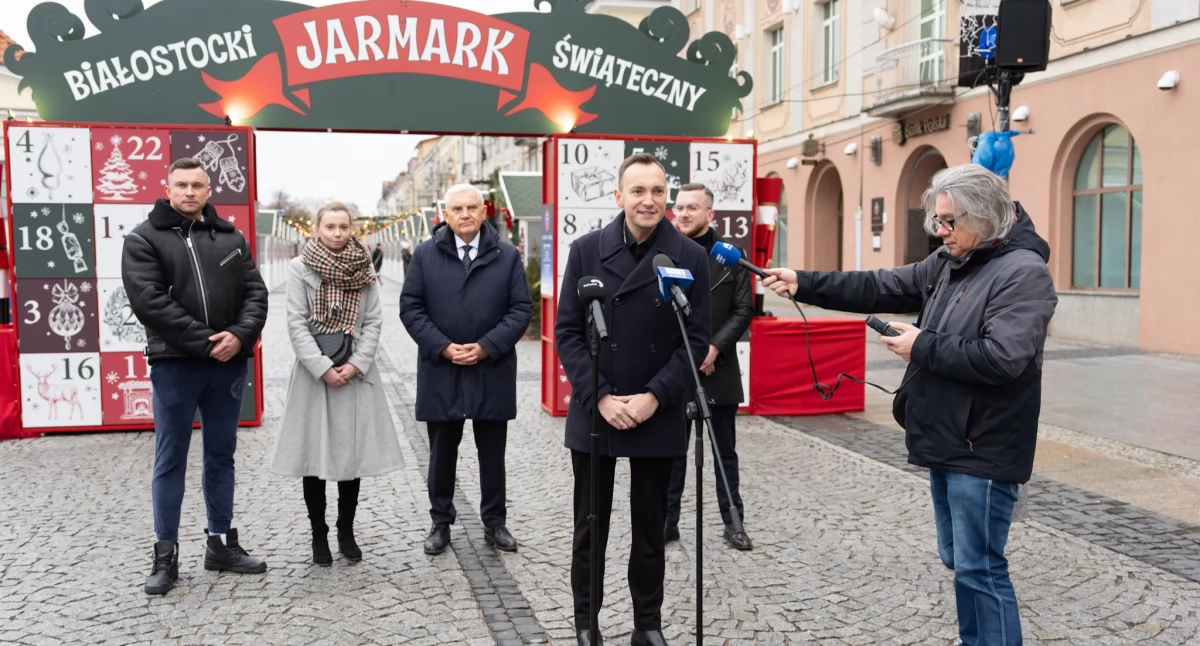 Zdjęcie z konferencji prasowej poświęconej akcji „Podaruj zdrowie na święta”/ bialystok.pl
