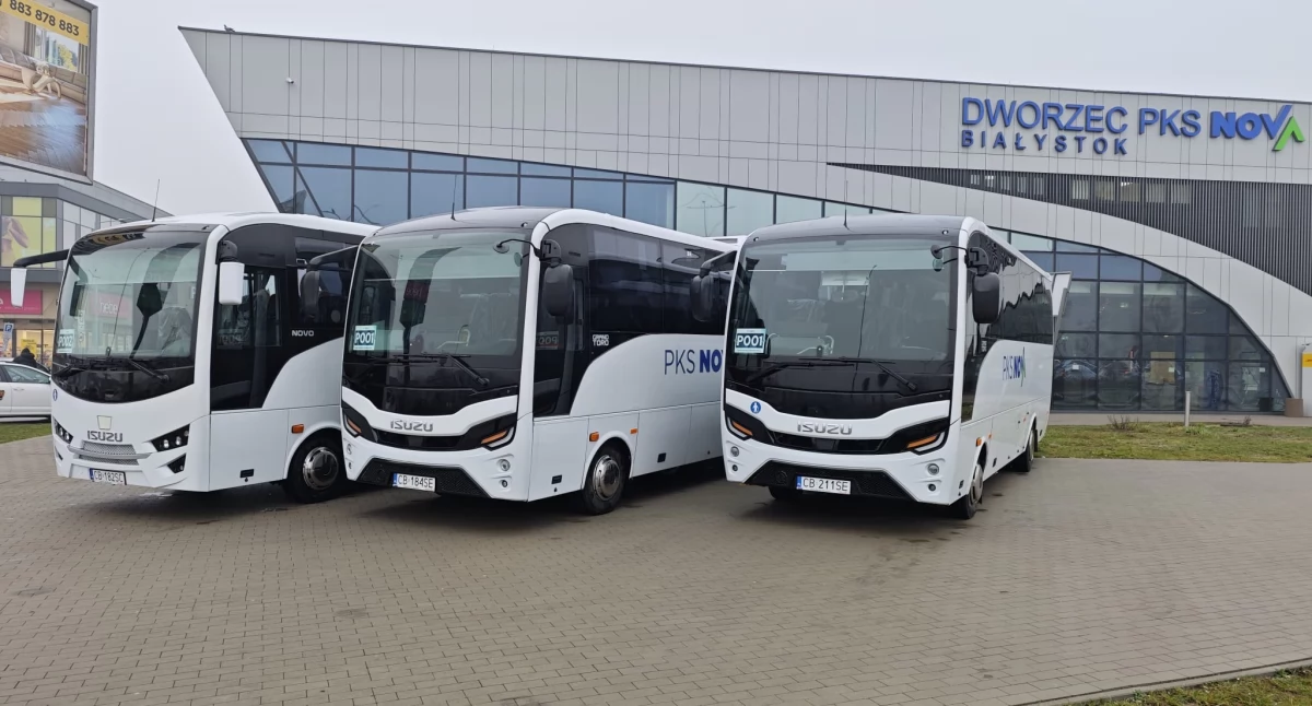 Zdjęcie autobusów pod dworce PKS w Białymstoku/ PKS Nova