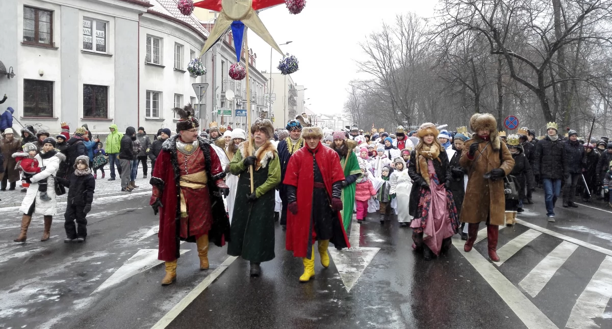 Zdjęcie Orszaku Trzech Króli w Białymstoku/ Fakty Białystok