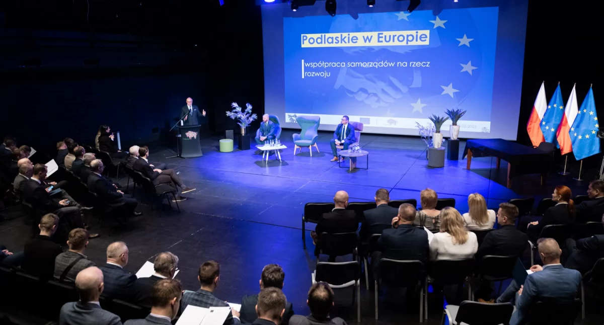 Zdjęcie ze spotkania poświęconego potrzebie wsparcia województwa podlaskiego środkami z UE/ podlaskie.eu