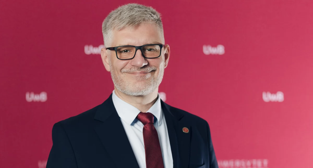 Zdjęcie prof. Krzysztofa Korotkicha/ UwB