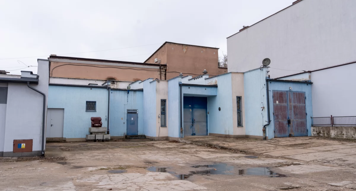 Zdjęcie magazynów, które mają być przerobione na kreatywną przestrzeń/ bialystok.pl