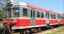 2014-09-30 02_51_54-ELEKTRYCZNY ZESPÓŁ TRAKCYJNY EN 57 nr 1444 (4653087455) -...